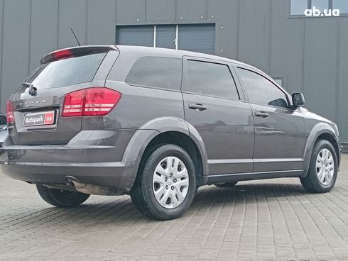 Dodge Journey 2015 серый - фото 27