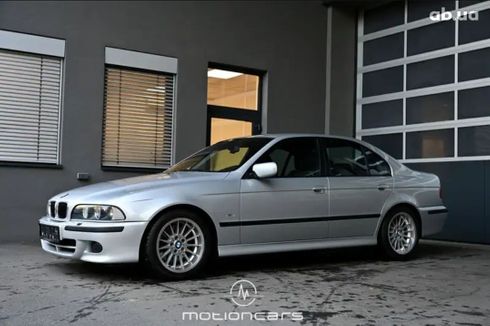 BMW 5 серия 2002 серый - фото 2