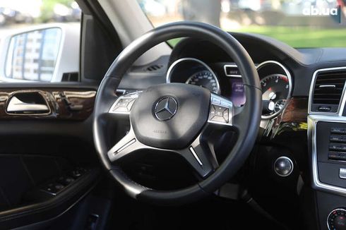 Mercedes-Benz GL-Класс 2013 - фото 15