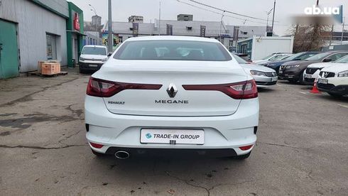 Renault Megane 2020 - фото 18