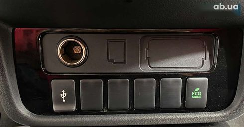 Mitsubishi Outlander 2020 - фото 19