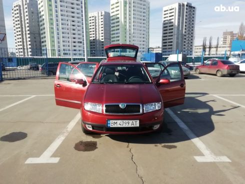 Skoda Fabia 2001 красный - фото 12