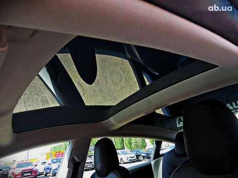 Tesla Model 3 2019 - фото 10