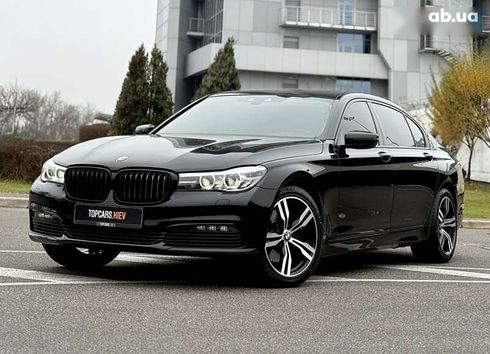 BMW 7 серия 2018 - фото 30