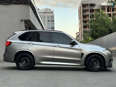 BMW X5 M 2016 - фото 11
