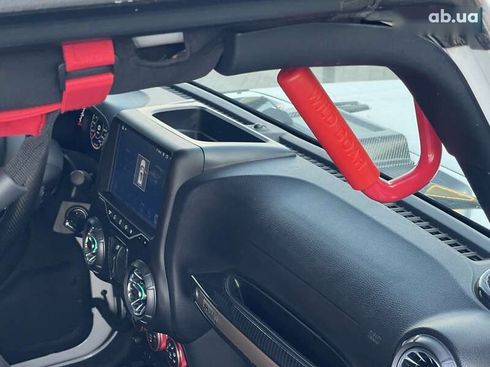 Jeep Wrangler 2016 - фото 24