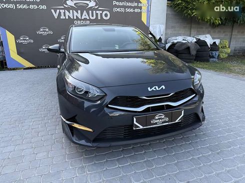 Kia Cee'd 2022 - фото 8