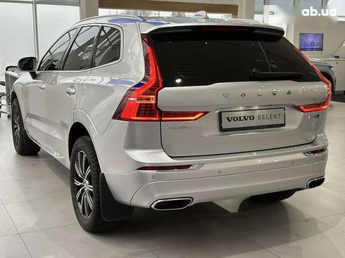 Volvo XC60 2017 - фото 7