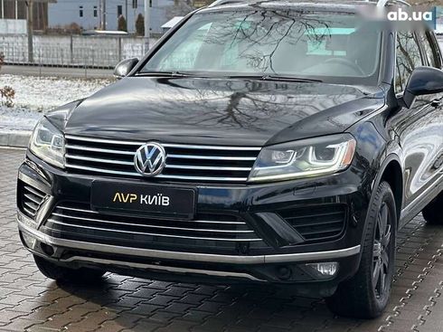 Volkswagen Touareg 2017 - фото 8