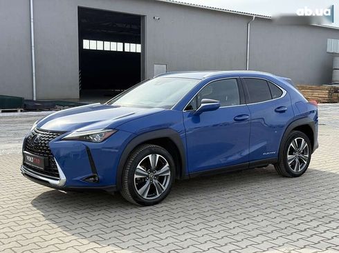 Lexus UX 2020 - фото 11