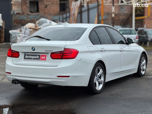 BMW 3 серия 2014 белый - фото 11