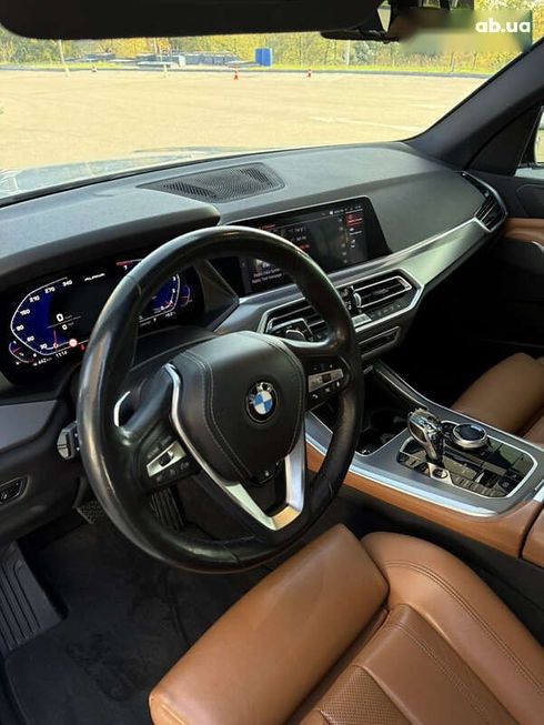 BMW X5 2018 - фото 14