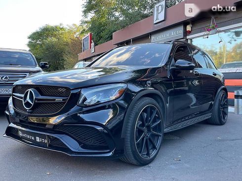 Mercedes-Benz GLC 300 2019 - фото 3