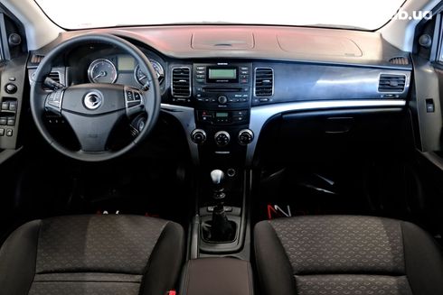 SsangYong Korando 2013 серый - фото 6