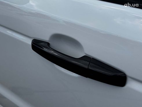 Land Rover Range Rover 2015 белый - фото 12
