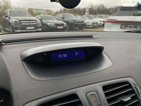 Renault Megane 2013 - фото 13