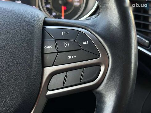 Jeep Cherokee 2018 - фото 29