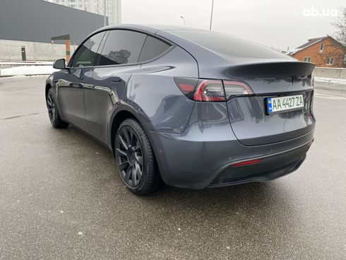 Tesla Model Y 2022 серый - фото 11