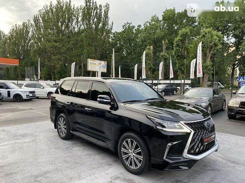 Lexus LX 2015 - фото 14