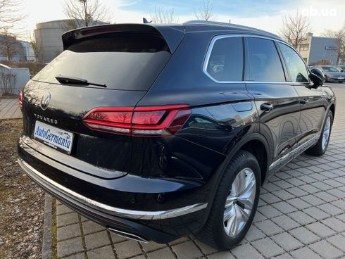 Volkswagen Touareg 2020 - фото 32