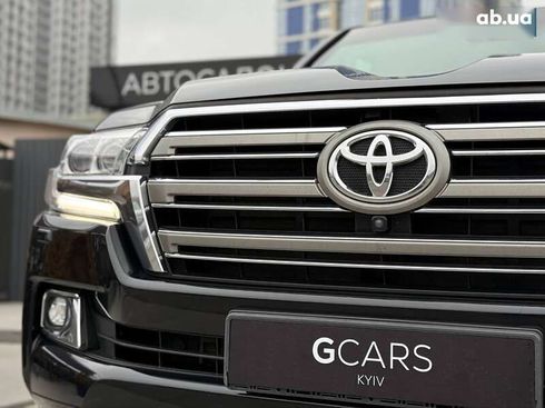 Toyota Land Cruiser 2016 - фото 8