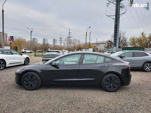 Tesla Model 3 2024 - фото 16