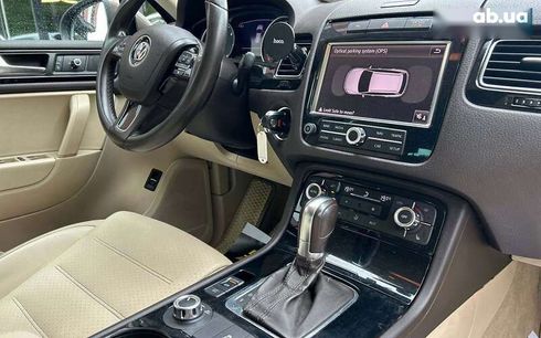 Volkswagen Touareg 2011 - фото 13