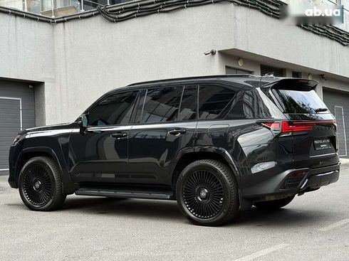Lexus LX 2022 - фото 23