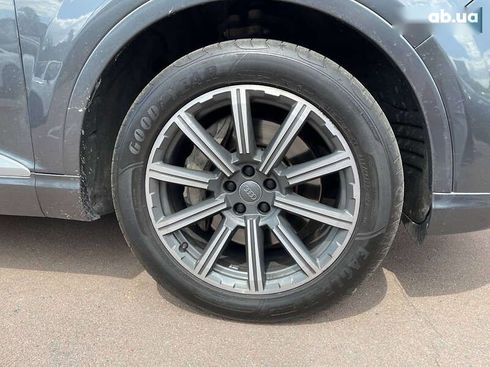 Audi Q7 2018 - фото 23