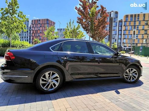 Volkswagen Passat 2017 - фото 23
