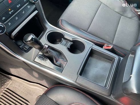 Toyota Camry 2015 - фото 17