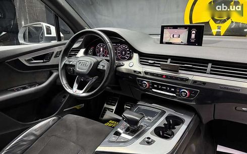 Audi Q7 2018 - фото 22