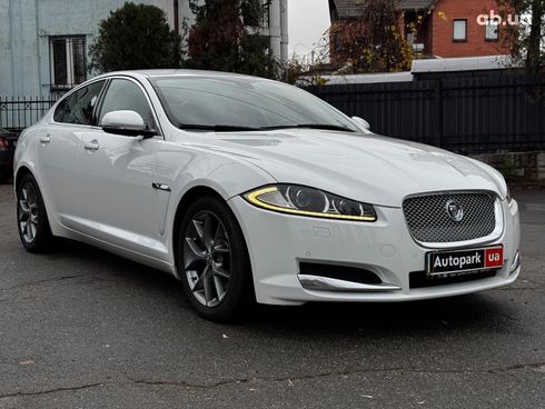 Jaguar XF 2013 белый - фото 8