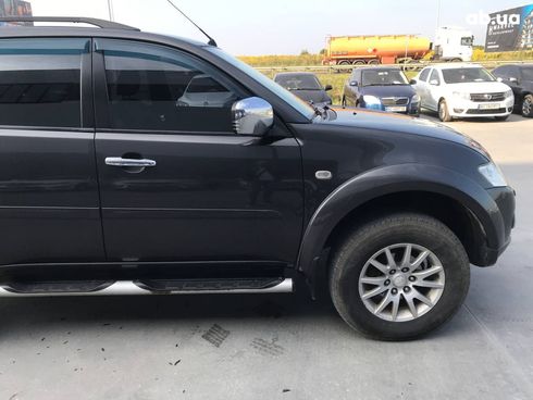 Mitsubishi Pajero Sport 2011 черный - фото 13