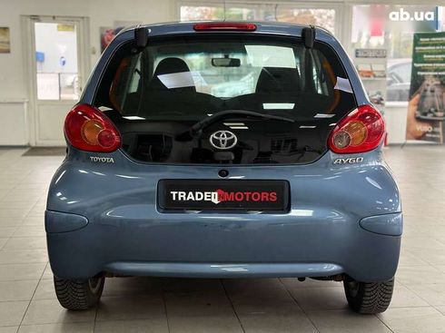 Toyota Aygo 2008 - фото 11