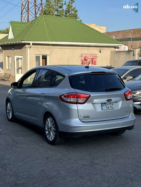 Ford C-Max 2017 - фото 12