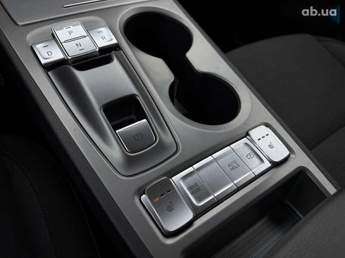 Hyundai Kona Electric 2022 - фото 7