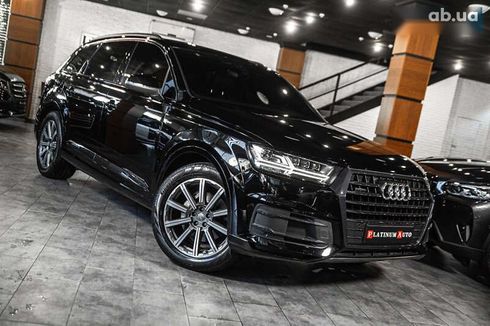 Audi Q7 2018 - фото 11