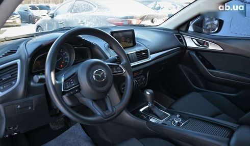 Mazda 3 2017 - фото 15