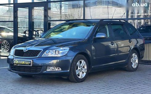 Skoda Octavia 2010 - фото 3