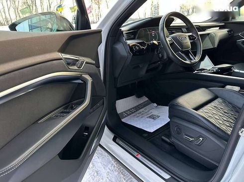 Audi E-Tron 2021 - фото 17