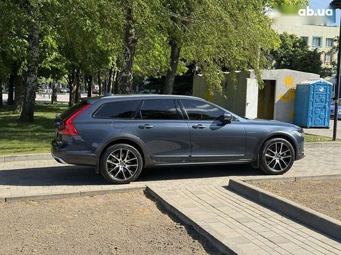 Volvo V90 Cross Country 2020 - фото 8