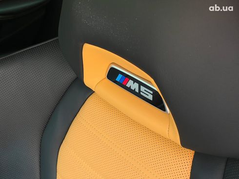 BMW M5 2022 красный - фото 35
