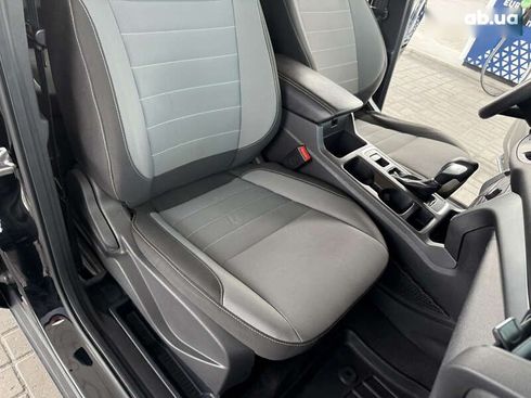 Ford Escape 2017 - фото 28