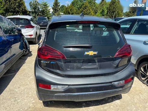 Chevrolet Bolt 2021 - фото 6