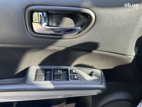 Nissan X-Trail 2012 пурпурный - фото 17