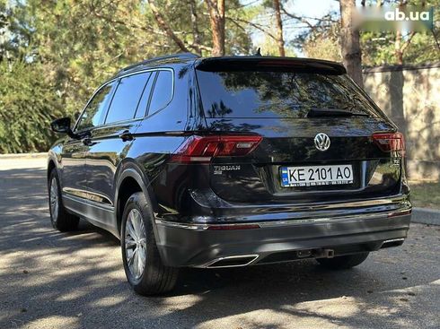 Volkswagen Tiguan 2018 - фото 12