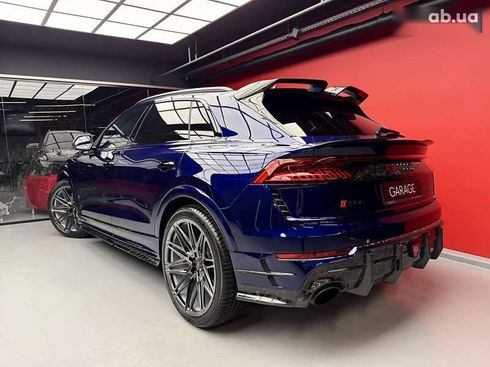 Audi RS Q8 2020 - фото 26
