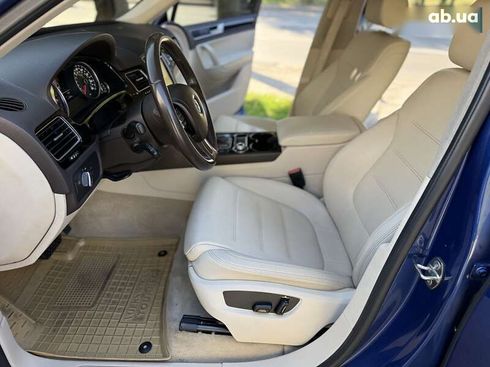 Volkswagen Touareg 2016 - фото 17
