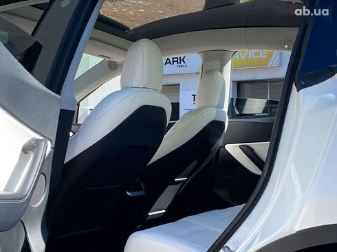 Tesla Model Y 2021 - фото 16